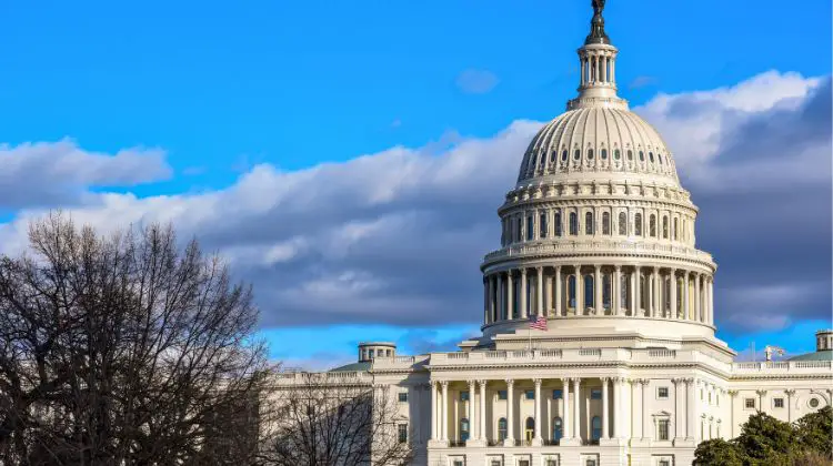 Washington DC during the winter with clouds